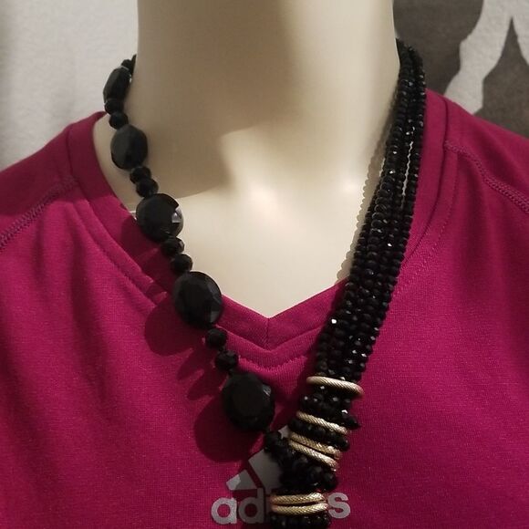 Black sparkly bead necklace - Picture 2 of 12